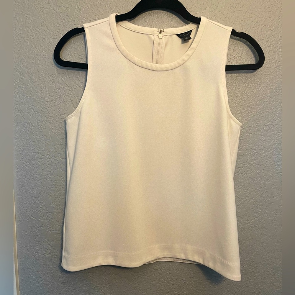 Ann Taylor size xsp/XS black/cream.